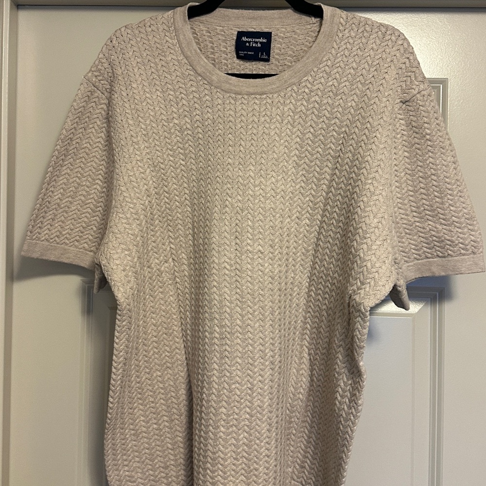 Abercrombie & Fitch Tee Top White Round Neck Herringbone Short Sleeve Sz S